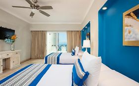 Blue Chairs Hotel Puerto Vallarta